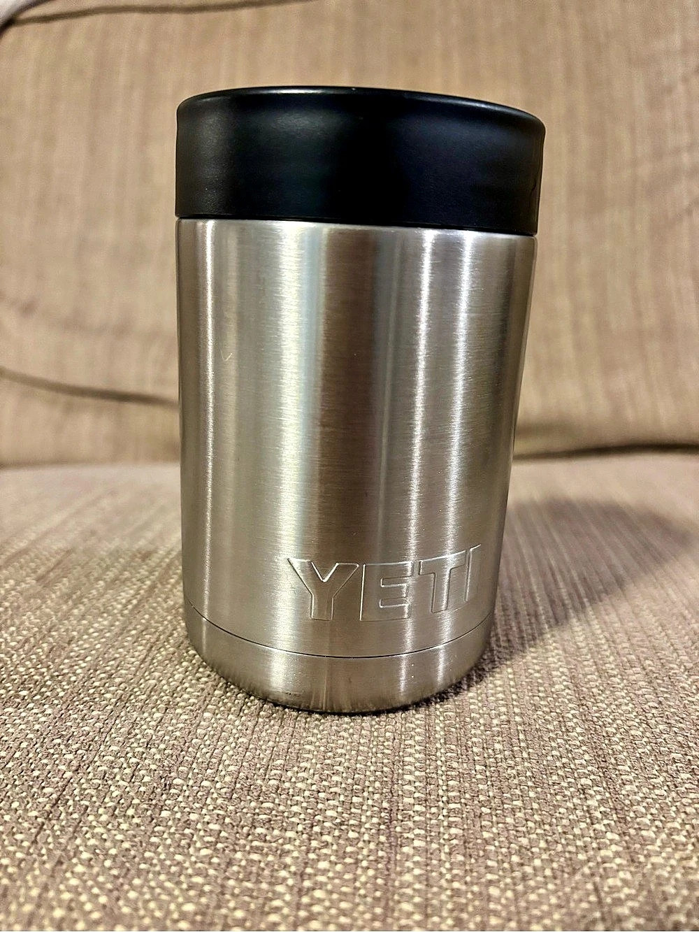 YETI Rambler 12 oz Colster Can Insulator Silver & Black